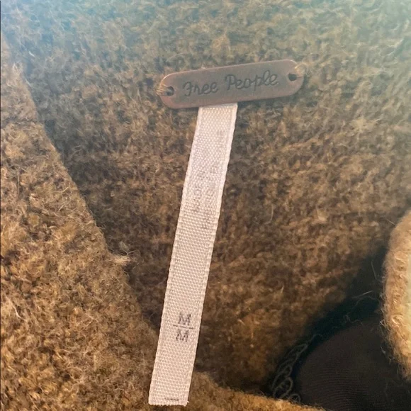 Free People Sweater with Zip back - Picture 3 of 4